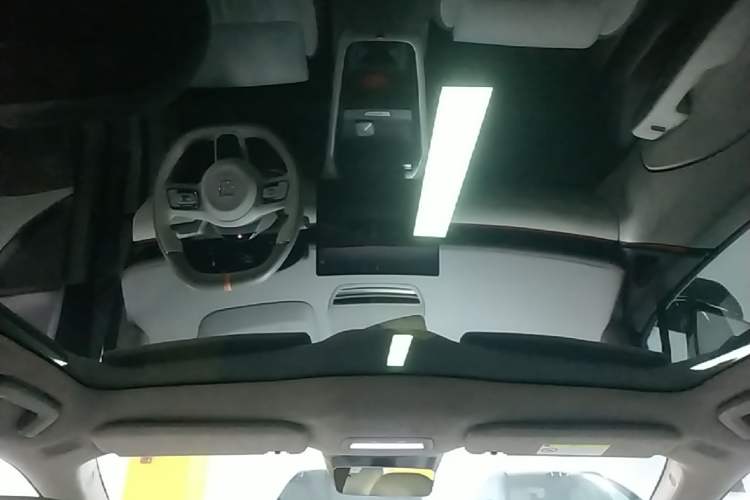 Used Zeekr 007GT 2025 Long-Range Rear-Wheel Drive Intelligent Driving Version 100 kWh Headliner