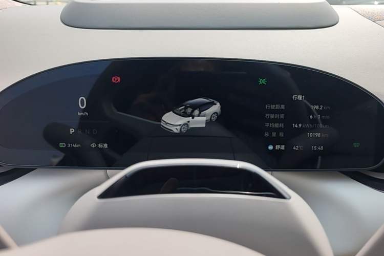 Used Zeekr 007GT 2025 Four-Wheel Drive Intelligent Driving Version 75 kWh Instrument Cluster