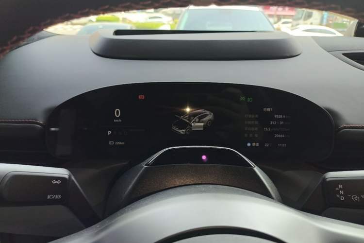 Used Zeekr 007GT 2025 Long-Range Rear-Wheel Drive Intelligent Driving Version 100 kWh Instrument Cluster
