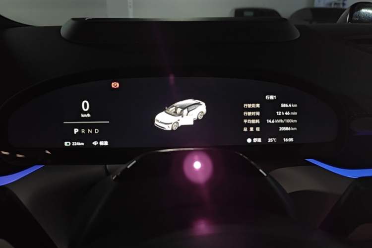 Used Zeekr 007GT 2025 Long-Range All-Wheel-Drive Intelligent Driving Version 100 kWh Instrument Cluster