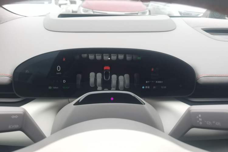 Used Zeekr 007GT 2025 Long-Range Rear-Wheel Drive Intelligent Driving Version 100 kWh Instrument Cluster