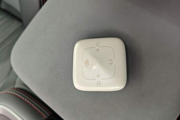 Used Zeekr 007GT 2025 Long-Range Rear-Wheel Drive Intelligent Driving Version 100 kWh Interior 1