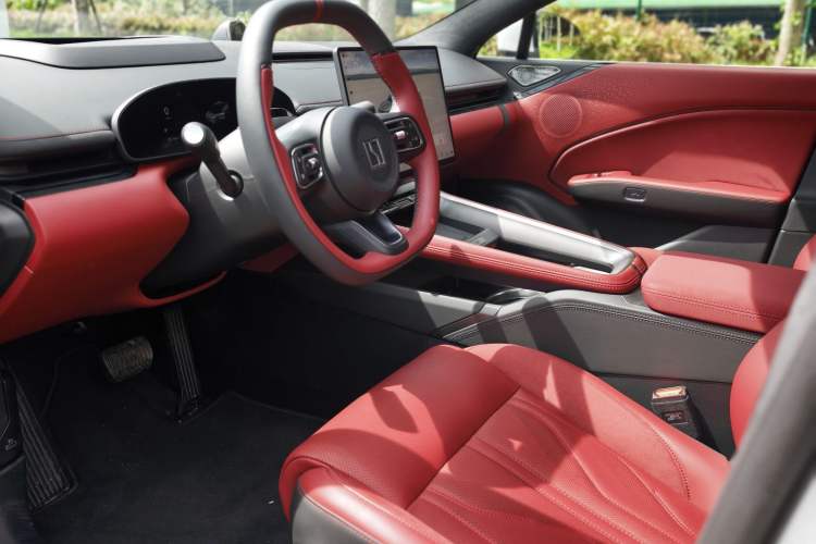 Used Zeekr 007GT 2025 Rear-Drive Intelligent Driving Version 75 kWh Interior 1