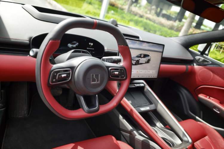 Used Zeekr 007GT 2025 Rear-Drive Intelligent Driving Version 75 kWh Interior 2
