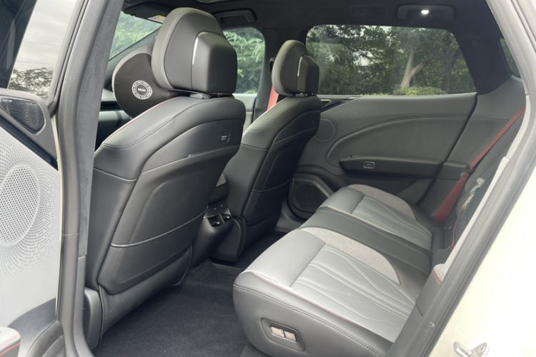 Used Zeekr 007GT 2025 Rear-Drive Intelligent Driving Version 75 kWh Interior 3