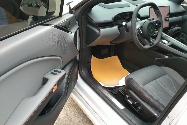 Used Zeekr 007GT 2025 Rear-Drive Intelligent Driving Version 75 kWh Interior 3