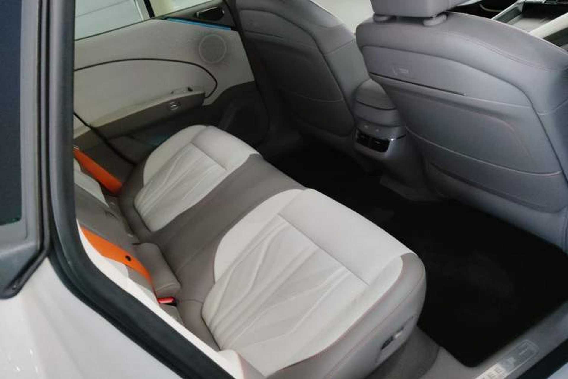 Used Zeekr 007GT 2025 Long-Range Rear-Wheel Drive Intelligent Driving Version 100 kWh Interior 4
