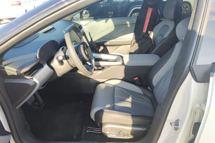 Used Zeekr 007GT 2025 Rear-Drive Intelligent Driving Version 75 kWh Left Front Seat