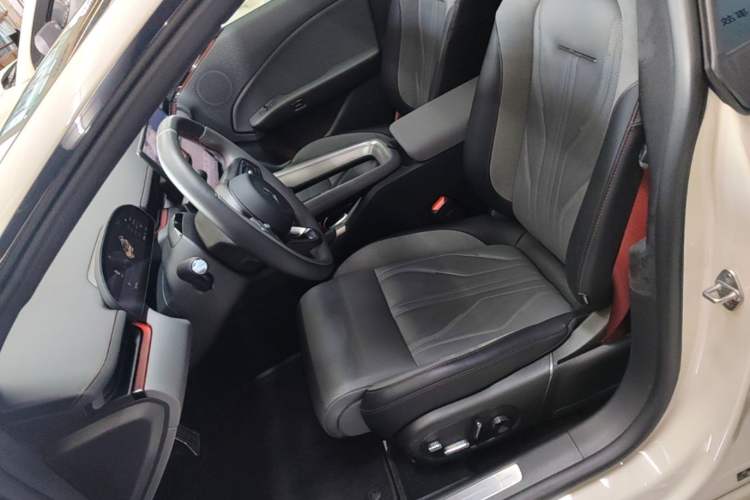 Used Zeekr 007GT 2025 Rear-Drive Intelligent Driving Version 75 kWh Left Front Seat