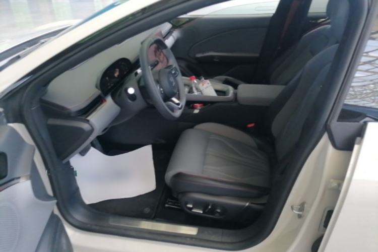 Used Zeekr 007GT 2025 Four-Wheel Drive Intelligent Driving Version 75 kWh Left Front Seat