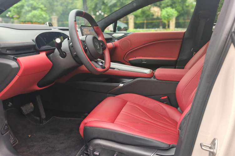 Used Zeekr 007GT 2025 Rear-Drive Intelligent Driving Version 75 kWh Left Front Seat