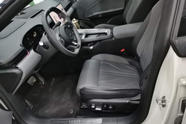 Used Zeekr 007GT 2025 Four-Wheel Drive Intelligent Driving Version 75 kWh Left Front Seat