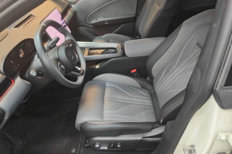 Used Zeekr 007GT 2025 Four-Wheel Drive Intelligent Driving Version 75 kWh Left Front Seat