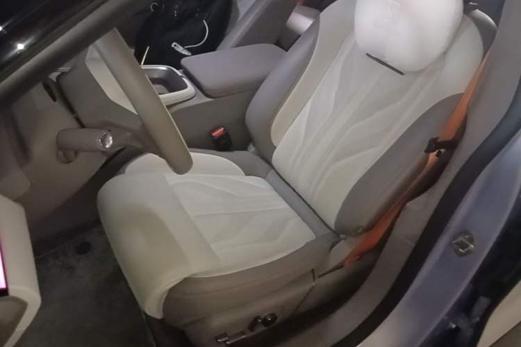 Used Zeekr 007GT 2025 Rear-Drive Intelligent Driving Version 75 kWh Left Front Seat