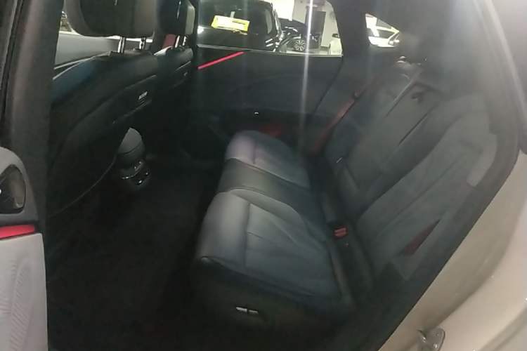 Used Zeekr 007GT 2025 Long-Range Rear-Wheel Drive Intelligent Driving Version 100 kWh Left Rear Seat
