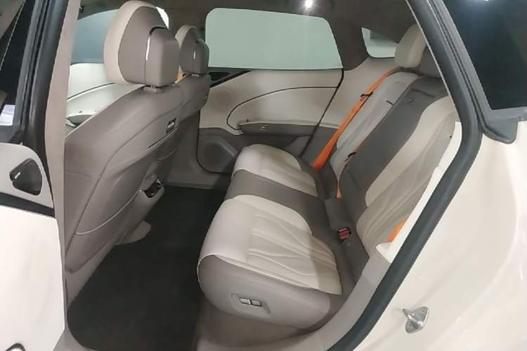 Used Zeekr 007GT 2025 Long-Range Rear-Wheel Drive Intelligent Driving Version 100 kWh Left Rear Seat
