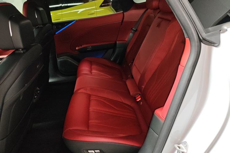 Used Zeekr 007GT 2025 Rear-Drive Intelligent Driving Version 75 kWh Left Rear Seat