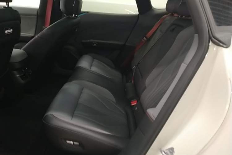 Used Zeekr 007GT 2025 Long-Range Rear-Wheel Drive Intelligent Driving Version 100 kWh Left Rear Seat