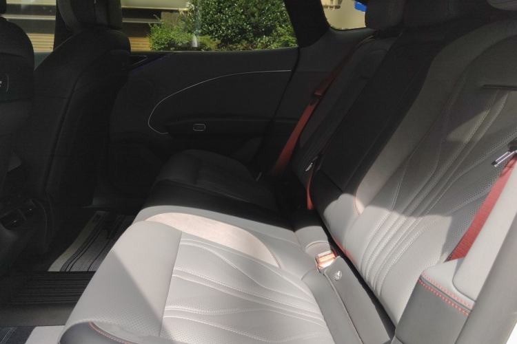 Used Zeekr 007GT 2025 Long-Range Rear-Wheel Drive Intelligent Driving Version 100 kWh Left Rear Seat