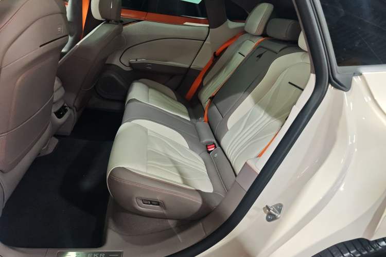 Used Zeekr 007GT 2025 Rear-Drive Intelligent Driving Version 75 kWh Left Rear Seat