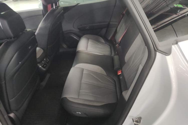 Used Zeekr 007GT 2025 Rear-Drive Intelligent Driving Version 75 kWh Left Rear Seat