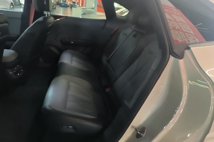 Used Zeekr 007GT 2025 Four-Wheel Drive Intelligent Driving Version 75 kWh Left Rear Seat