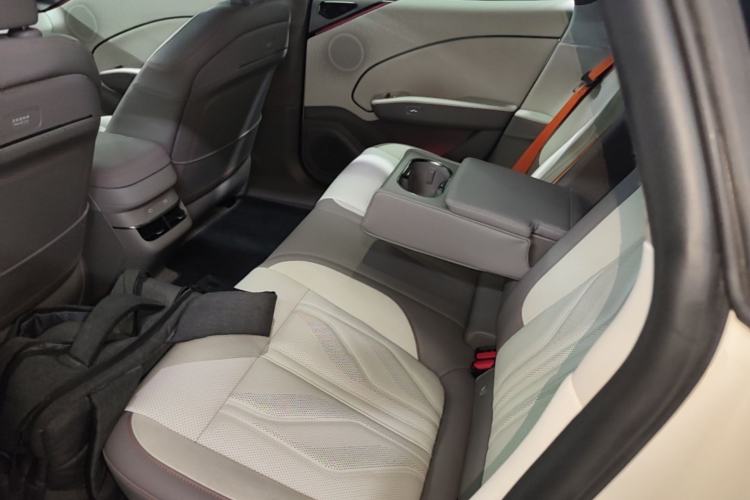 Used Zeekr 007GT 2025 Long-Range Rear-Wheel Drive Intelligent Driving Version 100 kWh Left Rear Seat