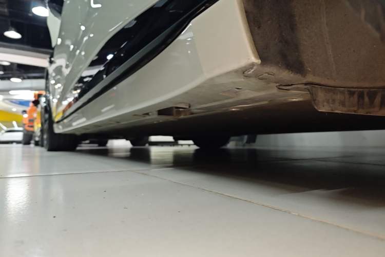 Used Zeekr 007GT 2025 Long-Range Rear-Wheel Drive Intelligent Driving Version 100 kWh Left Side Sill