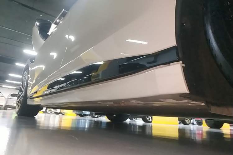 Used Zeekr 007GT 2025 Long-Range Rear-Wheel Drive Intelligent Driving Version 100 kWh Left Side Sill