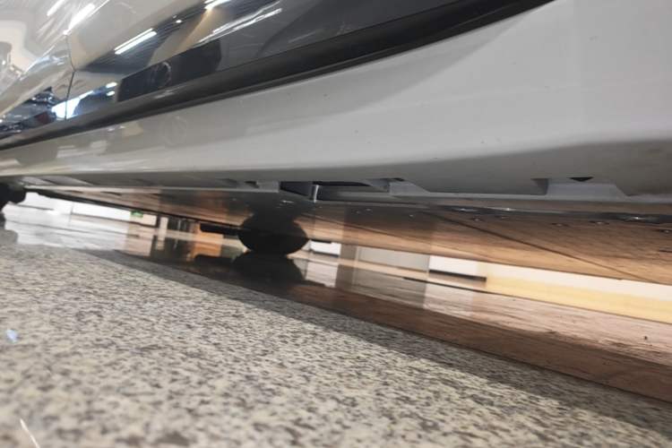 Used Zeekr 007GT 2025 Four-Wheel Drive Intelligent Driving Version 75 kWh Left Side Sill