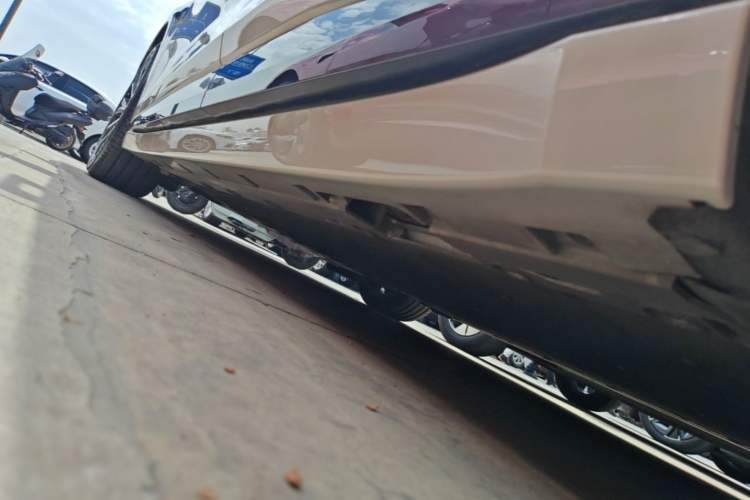 Used Zeekr 007GT 2025 Long-Range Rear-Wheel Drive Intelligent Driving Version 100 kWh Left Side Sill
