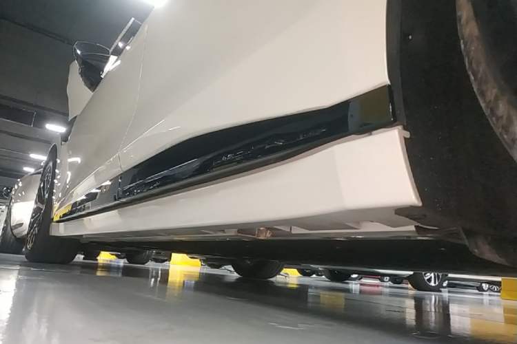 Used Zeekr 007GT 2025 Long-Range Rear-Wheel Drive Intelligent Driving Version 100 kWh Left Side Sill