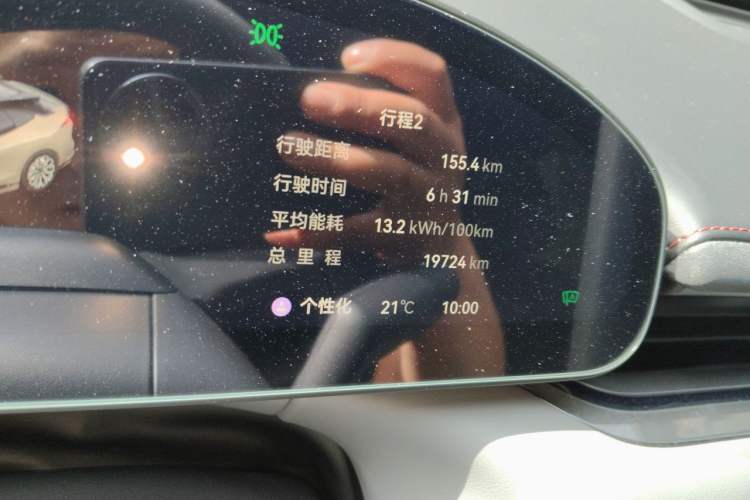 Used Zeekr 007GT 2025 Long-Range Rear-Wheel Drive Intelligent Driving Version 100 kWh Odometer Close Up