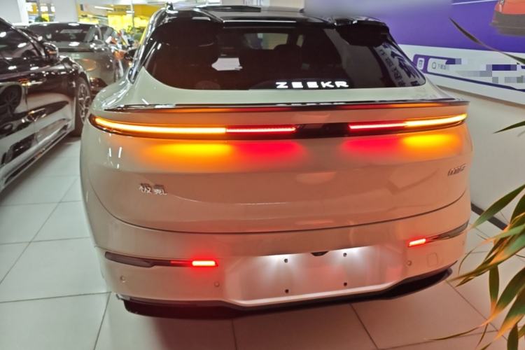 Used Zeekr 007GT 2025 Long-Range Rear-Wheel Drive Intelligent Driving Version 100 kWh Rear