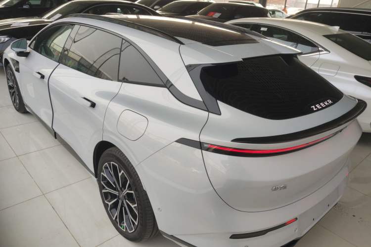 Used Zeekr 007GT 2025 Long-Range Rear-Wheel Drive Intelligent Driving Version 100 kWh Rear Left 45 Deg