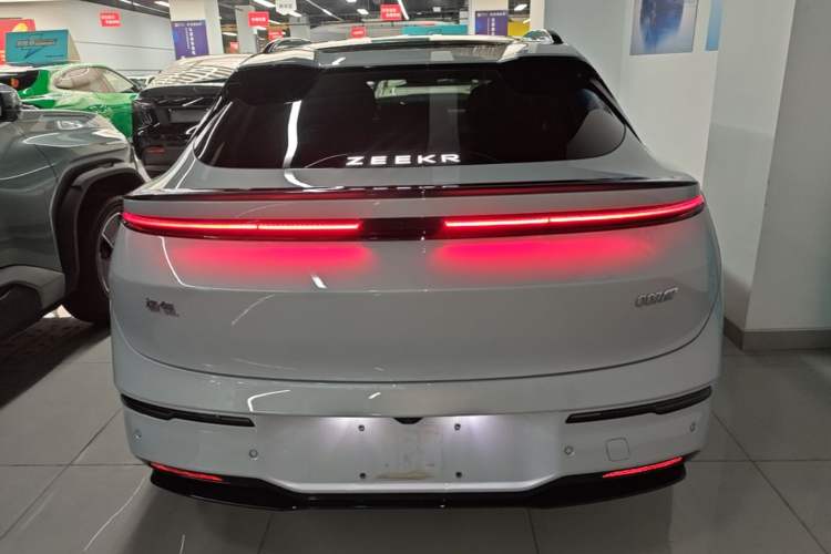 Used Zeekr 007GT 2025 Rear-Drive Intelligent Driving Version 75 kWh Rear