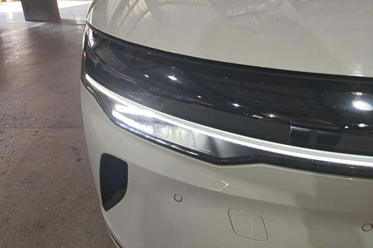 Used Zeekr 007GT 2025 Long-Range Rear-Wheel Drive Intelligent Driving Version 100 kWh Right Front Headlight