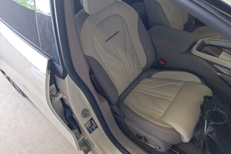 Used Zeekr 007GT 2025 Long-Range Rear-Wheel Drive Intelligent Driving Version 100 kWh Right Front Seat