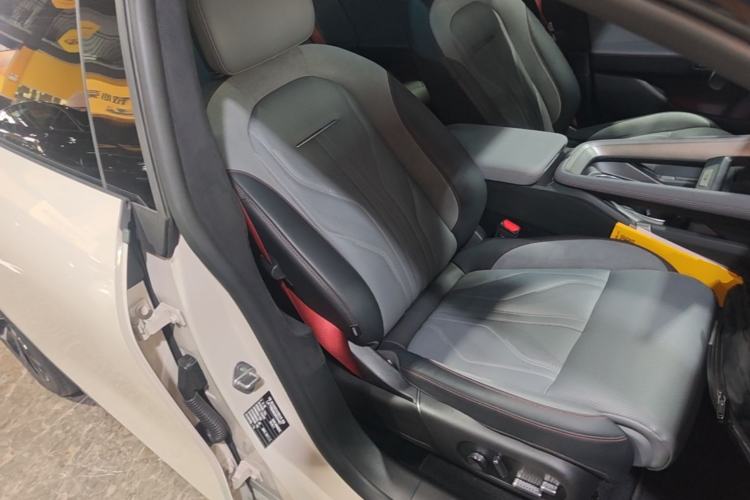 Used Zeekr 007GT 2025 Long-Range Rear-Wheel Drive Intelligent Driving Version 100 kWh Right Front Seat