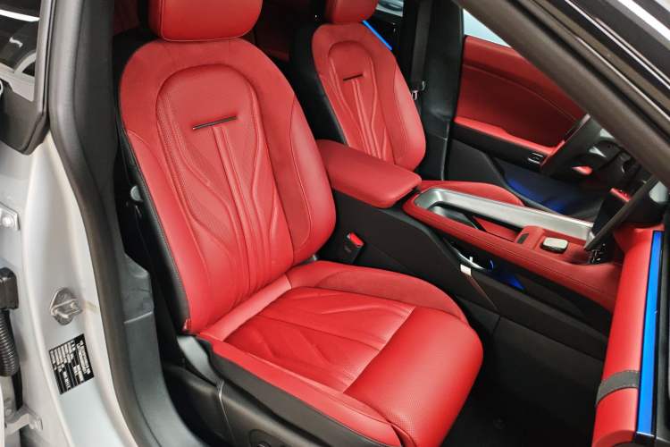 Used Zeekr 007GT 2025 Rear-Drive Intelligent Driving Version 75 kWh Right Front Seat