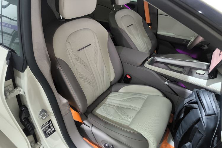 Used Zeekr 007GT 2025 Four-Wheel Drive Intelligent Driving Version 75 kWh Right Front Seat