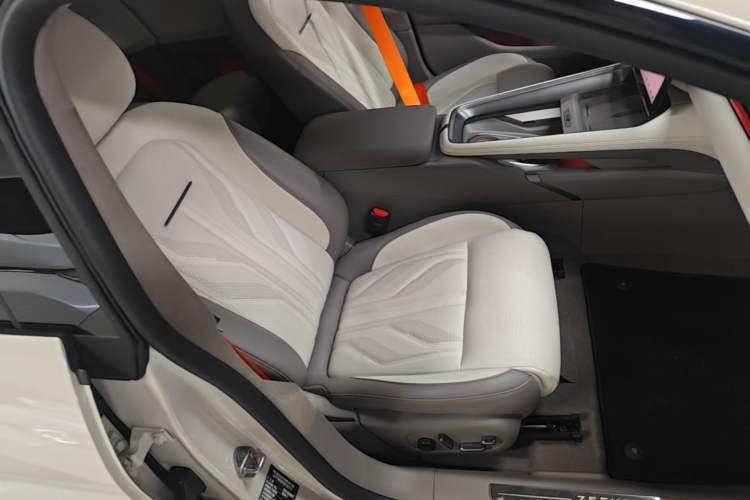 Used Zeekr 007GT 2025 Long-Range Rear-Wheel Drive Intelligent Driving Version 100 kWh Right Front Seat
