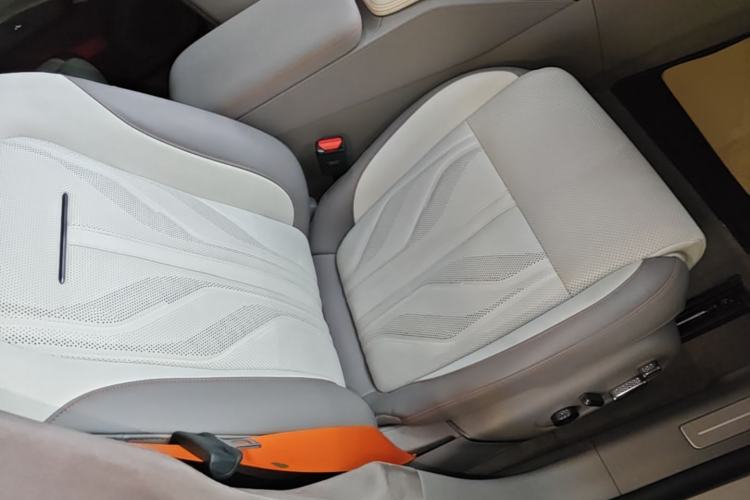 Used Zeekr 007GT 2025 Long-Range Rear-Wheel Drive Intelligent Driving Version 100 kWh Right Front Seat