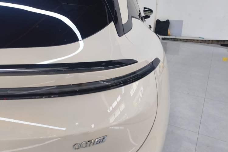 Used Zeekr 007GT 2025 Rear-Drive Intelligent Driving Version 75 kWh Right Rear Taillight