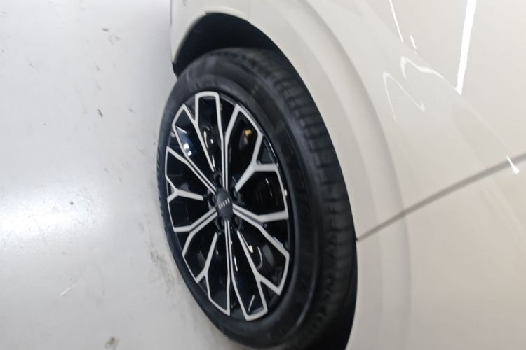 Used Zeekr 007GT 2025 Rear-Drive Intelligent Driving Version 75 kWh Right Rear Wheel Hub