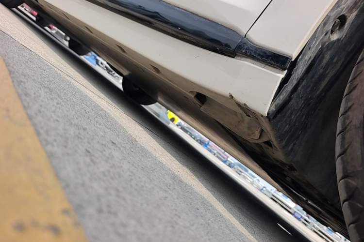 Used Zeekr 007GT 2025 Four-Wheel Drive Intelligent Driving Version 75 kWh Right Side Sill