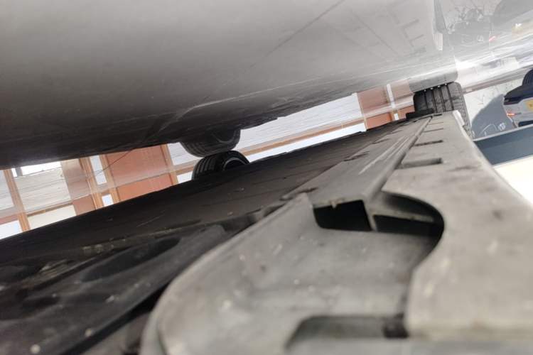 Used Zeekr 007GT 2025 Rear-Drive Intelligent Driving Version 75 kWh Right Side Sill