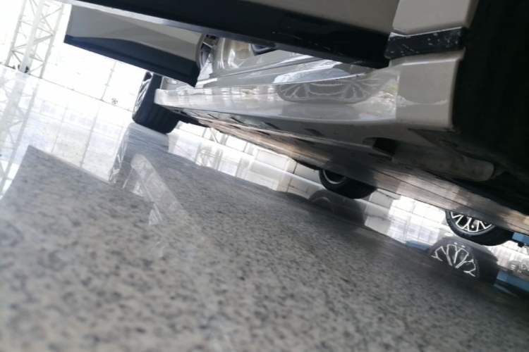 Used Zeekr 007GT 2025 Four-Wheel Drive Intelligent Driving Version 75 kWh Right Side Sill