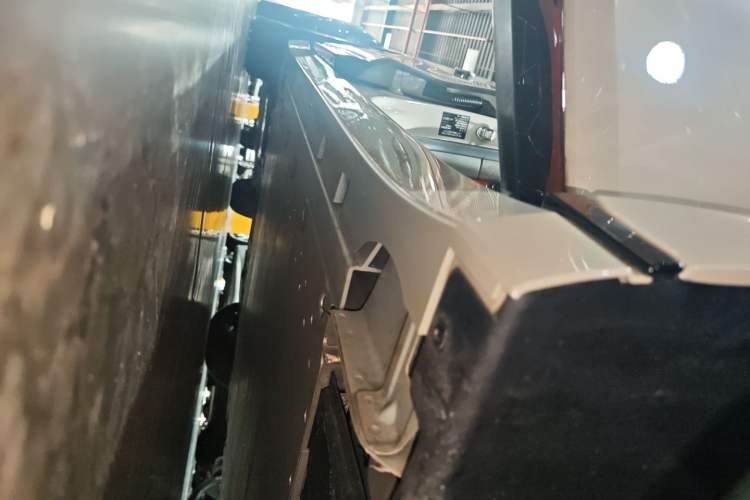 Used Zeekr 007GT 2025 Rear-Drive Intelligent Driving Version 75 kWh Right Side Sill