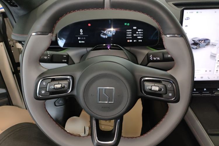 Used Zeekr 007GT 2025 Long-Range Rear-Wheel Drive Intelligent Driving Version 100 kWh Steering Wheel